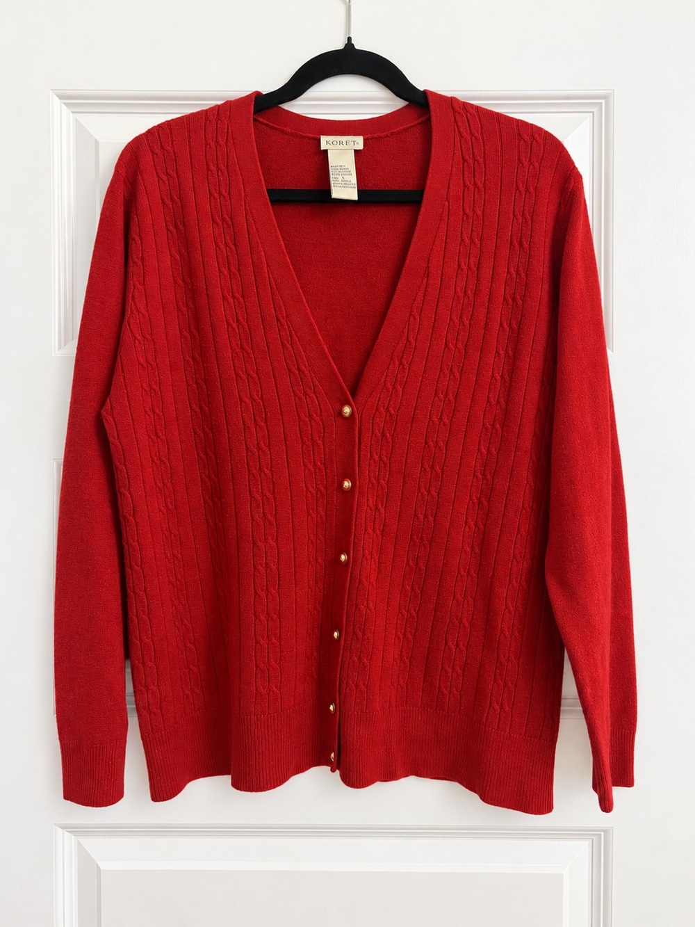 Koret Red Cable Knit Cardigan — Vintage Style Red & Gold Button Detail | SZ LG